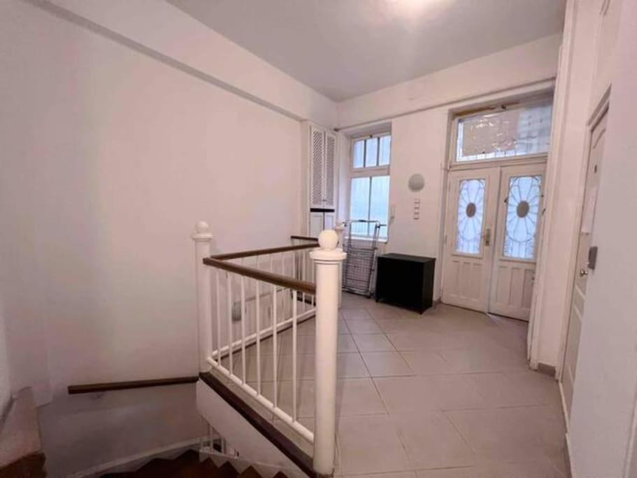 A13 Parliament Sunflower Cozy Apartment Budapeste Exterior foto